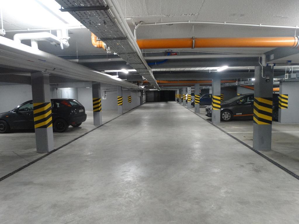 Black&White Apartment- Wierzbowa 5 Πόζναν Εξωτερικό φωτογραφία