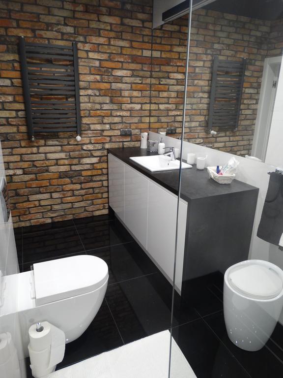 Black&White Apartment- Wierzbowa 5 Πόζναν Εξωτερικό φωτογραφία