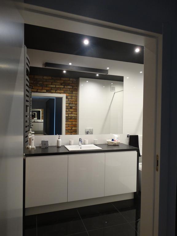 Black&White Apartment- Wierzbowa 5 Πόζναν Εξωτερικό φωτογραφία