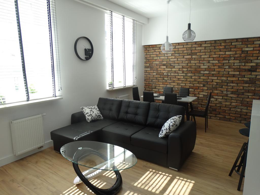 Black&White Apartment- Wierzbowa 5 Πόζναν Εξωτερικό φωτογραφία